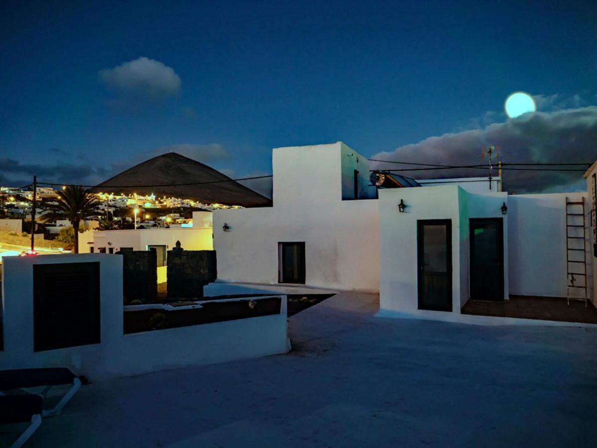 Comfortable House In Tias With Free Parking Tías Exterior foto
