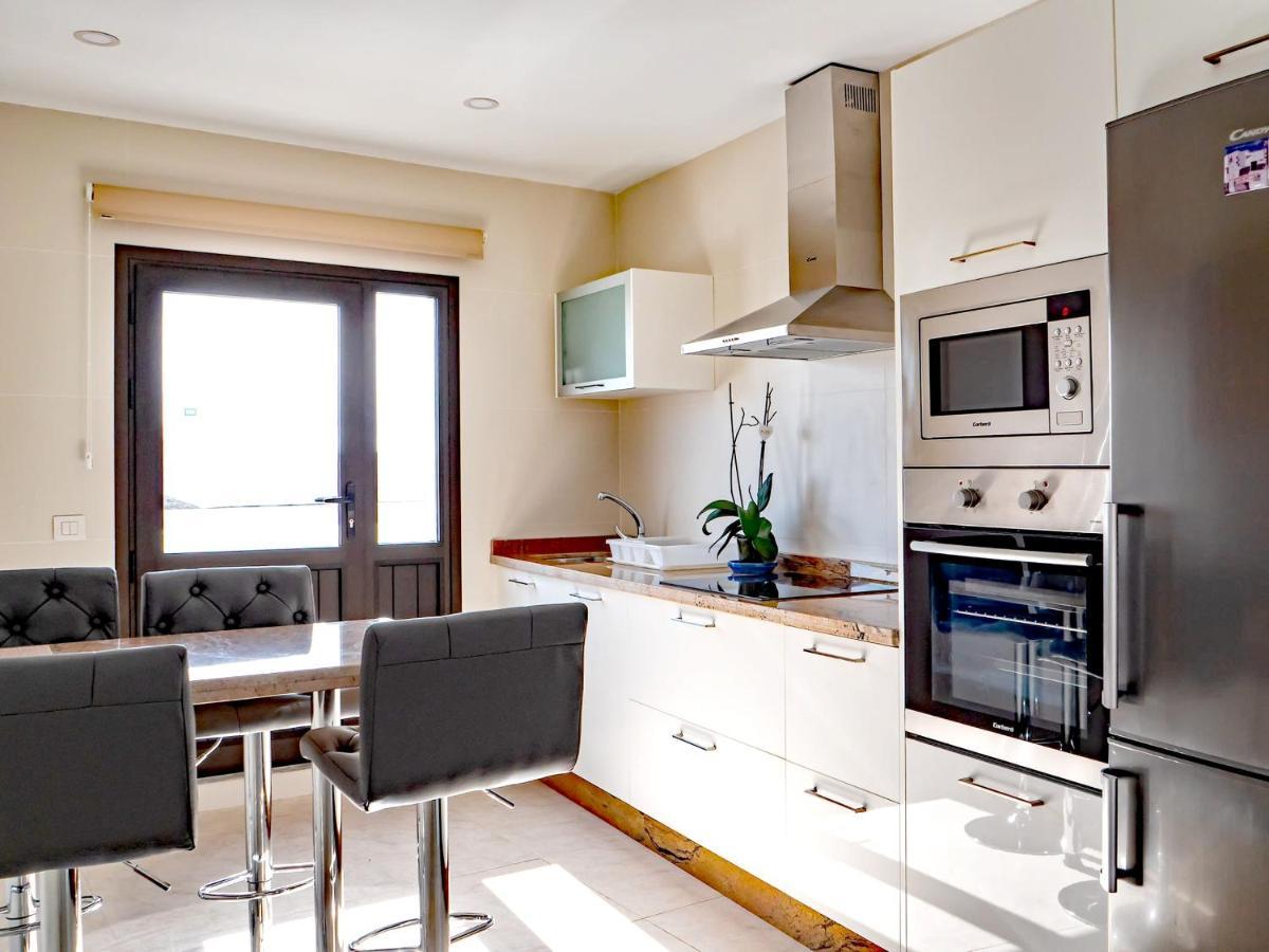 Comfortable House In Tias With Free Parking Tías Exterior foto